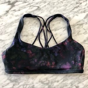 Free To Be Zen Lululemon Sports Bra, size 6